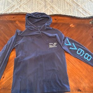 Vineyard Vines Mens XS hoodie.